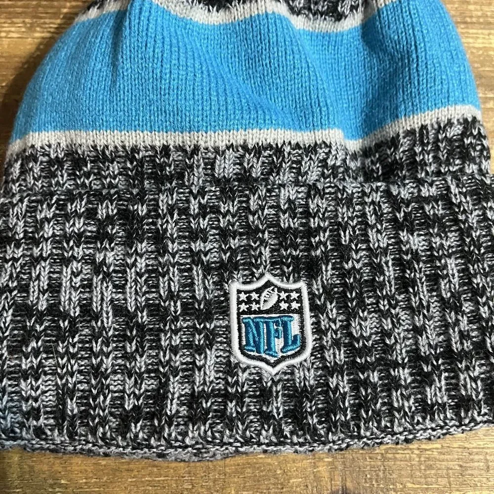 New Era Black Carolina Panthers Bannie Hat‎ Men's One Size Logo Cuffed Knit Pom